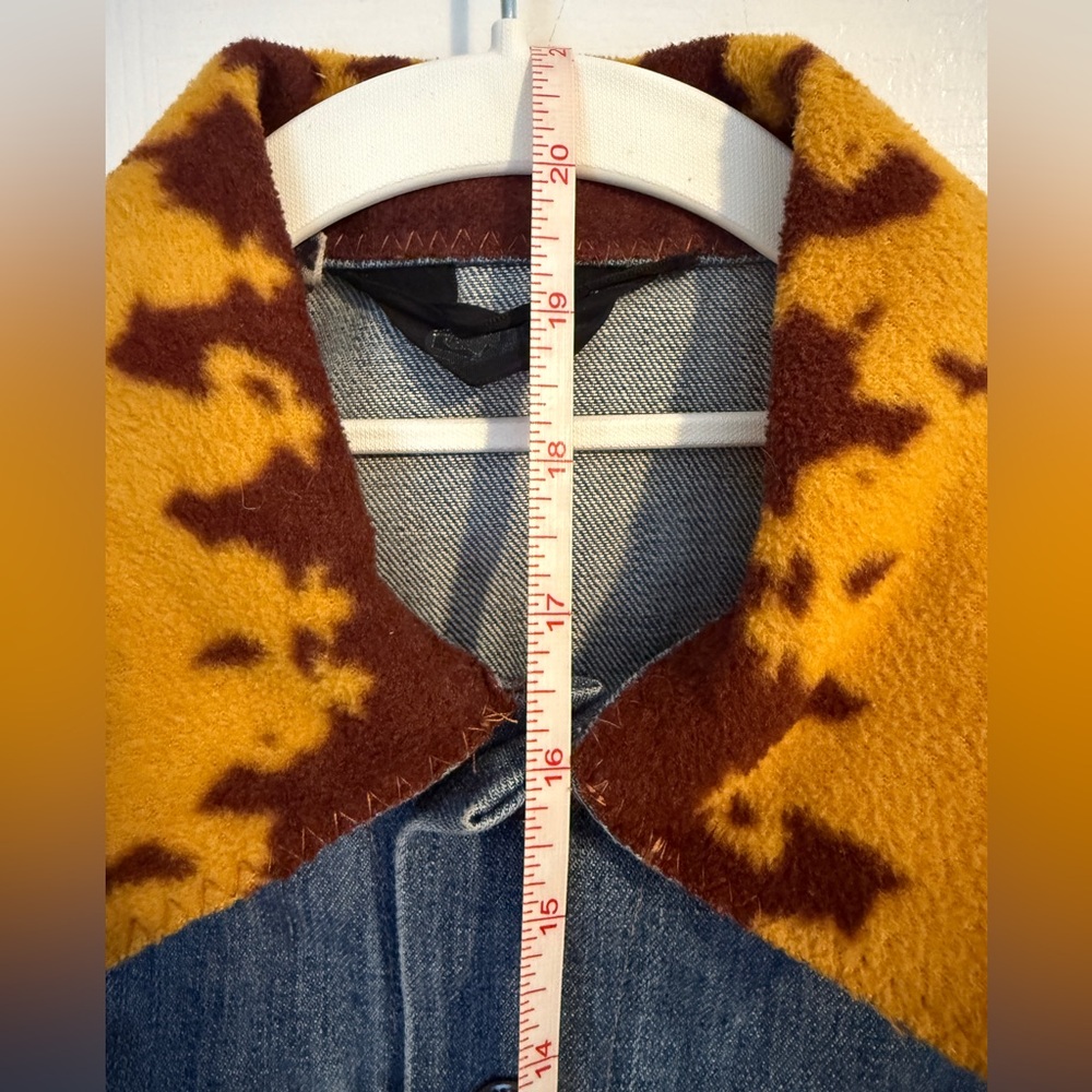 Vintage Western Jean Jacket with Fleece Horse Print and Patterned Sleeves, XS - Picture 3 of 6